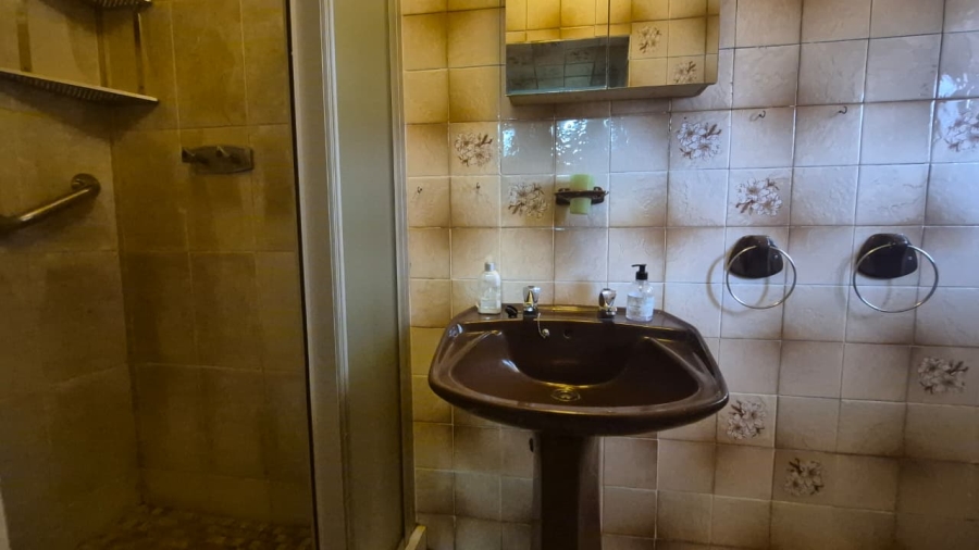 3 Bedroom Property for Sale in Meiringspark Western Cape